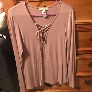 Pinkish top with tie detail in front!